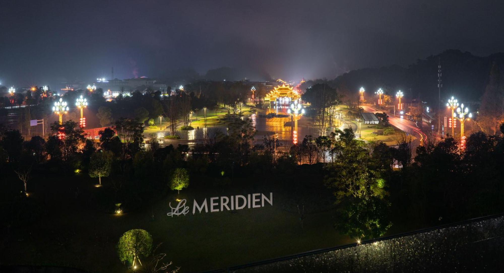 Le Meridien Emei Mountain Resort Gunung Emei Bagian luar foto
