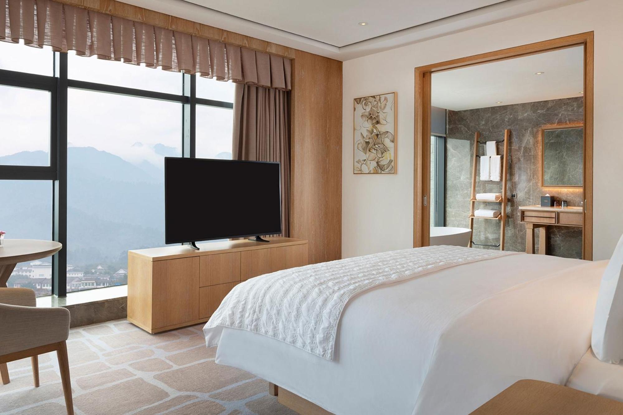 Le Meridien Emei Mountain Resort Gunung Emei Bagian luar foto
