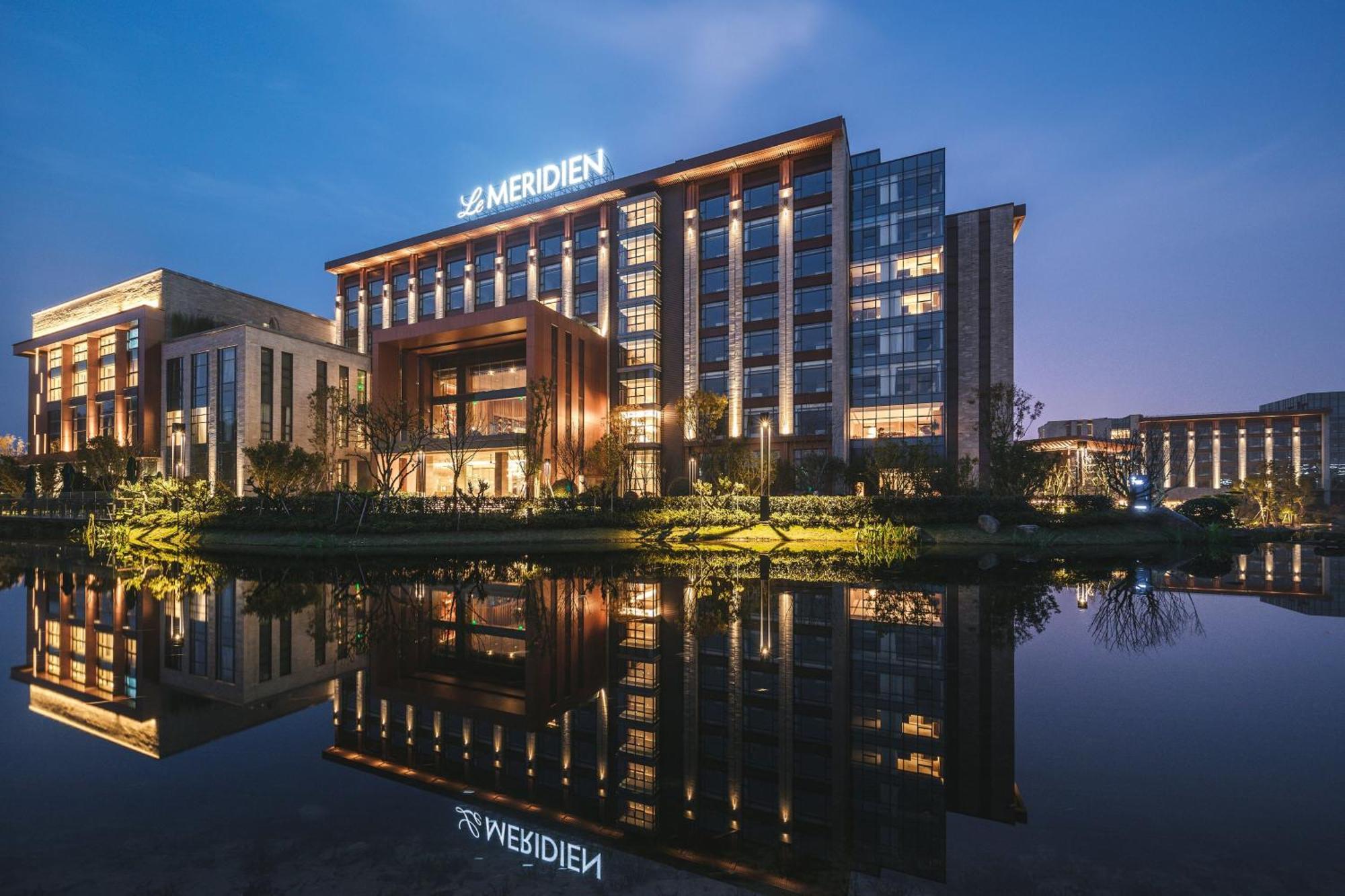 Le Meridien Emei Mountain Resort Gunung Emei Bagian luar foto